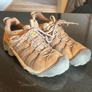 Brown Hiking Shoes with Gray Soles Keen